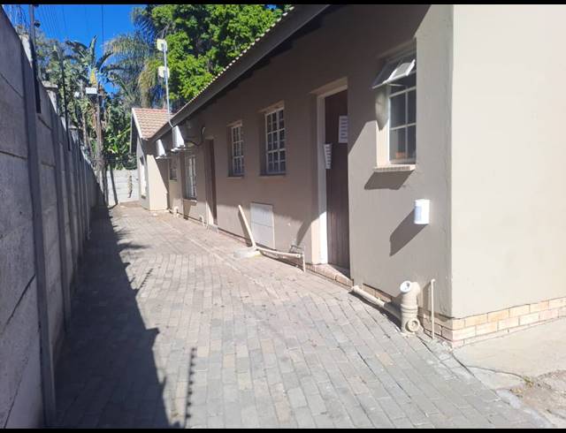 152M² OFFICE FOR SALE IN BO-DORP